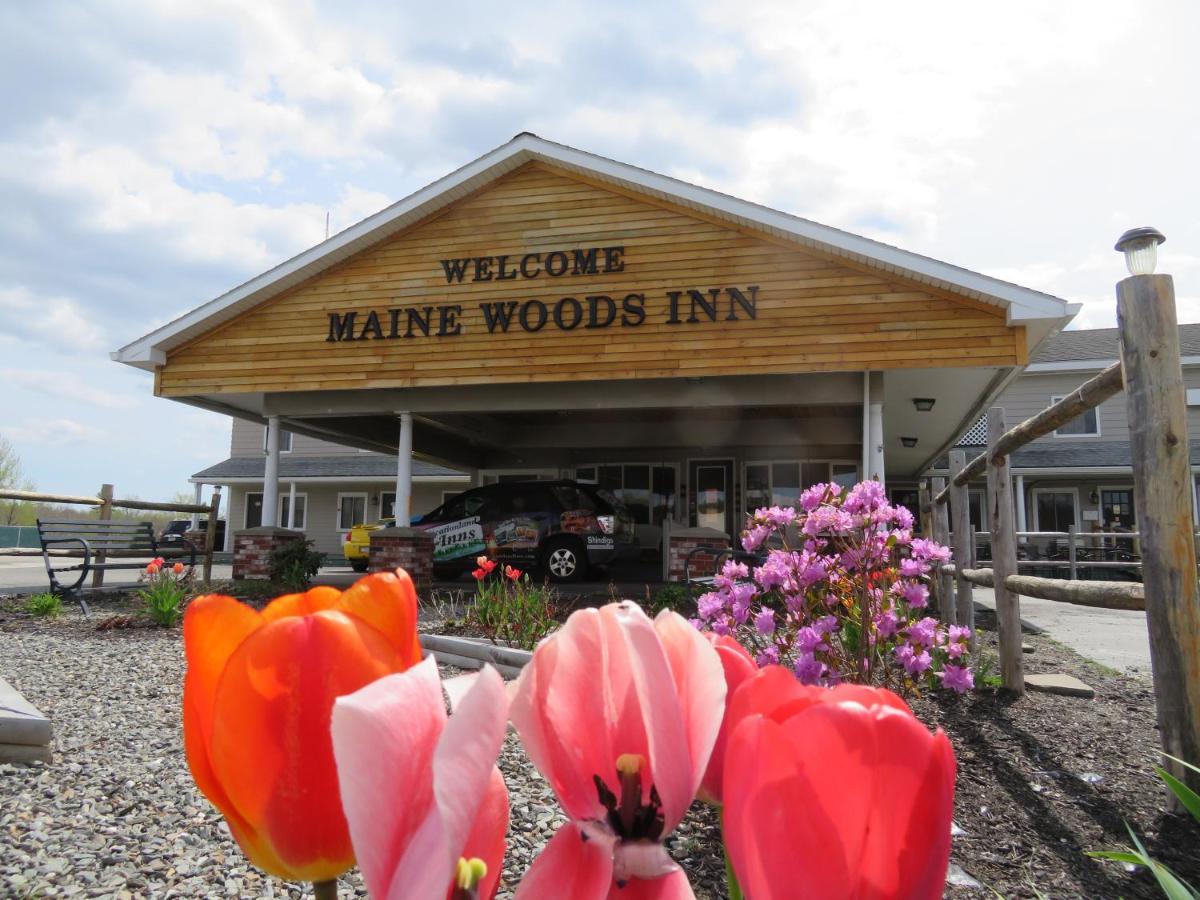 Maine Woods Inn Brewer Exterior foto